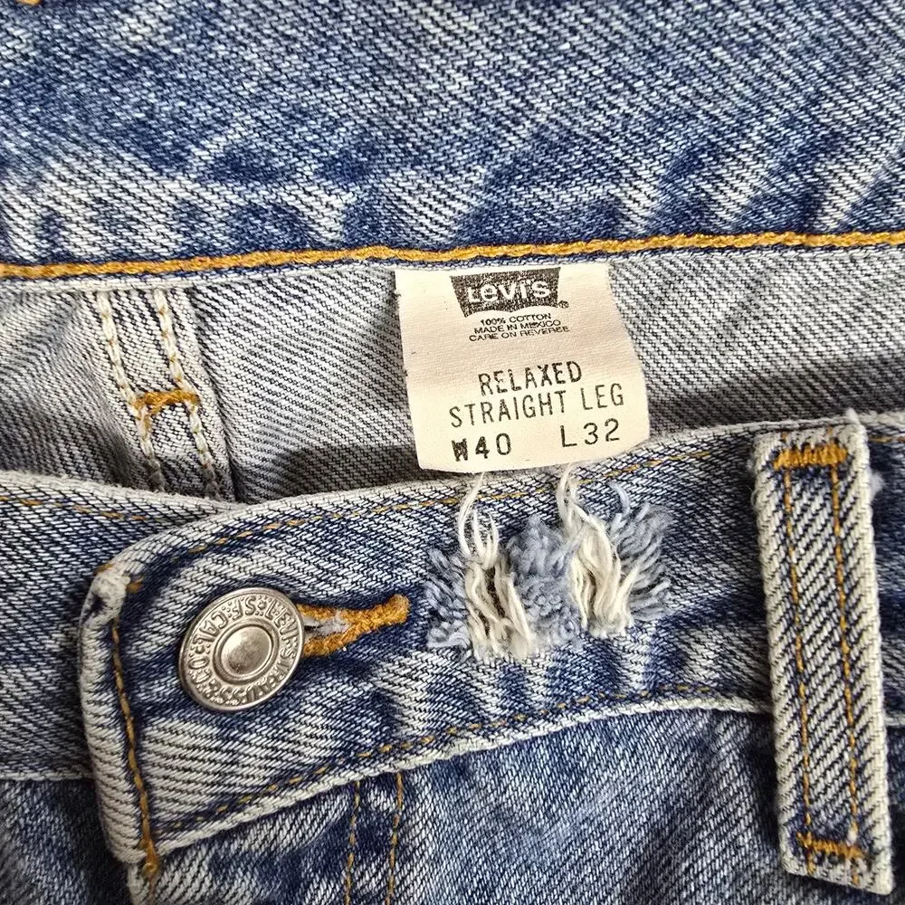 Vintage Y2K Levis 901 Jeans Mens 40x32 Relaxed Straight Leg Light Wash